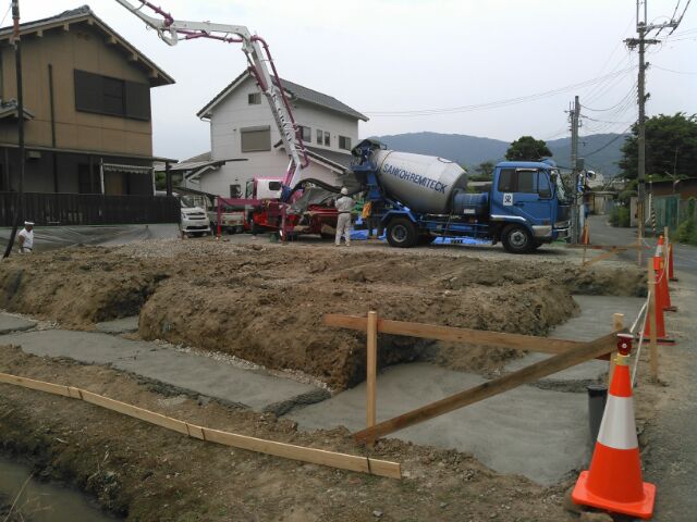 桜井市鉄骨ガレージ新築工事